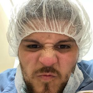 Meet your Posher, Chris